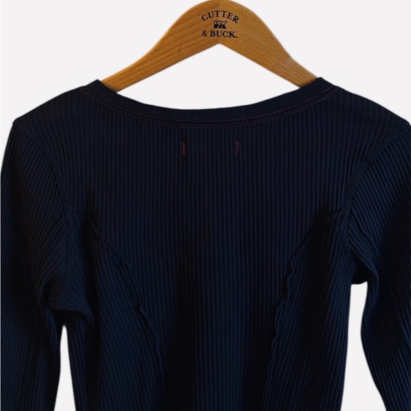 Free People We The Free Daria Cuff Cardi Size Small Black With Red Hearts NEW - Picture 8 of 14